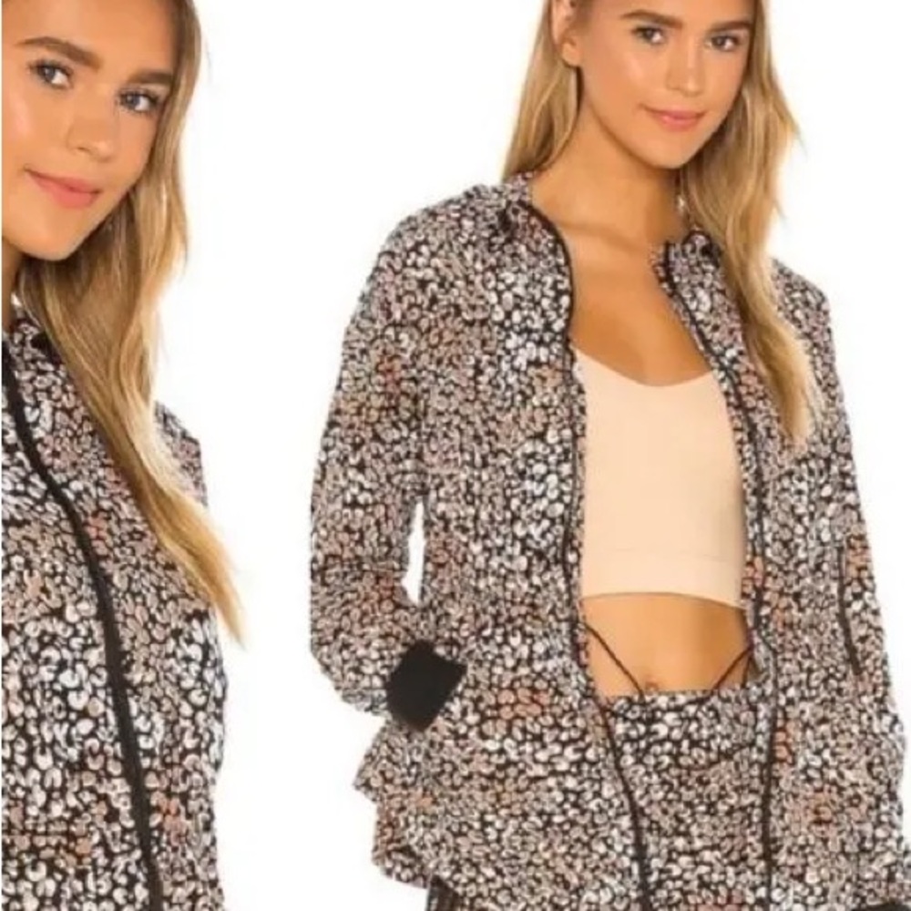 Free People Movement Run Wild Jacket in Leopard Size Medium EUC